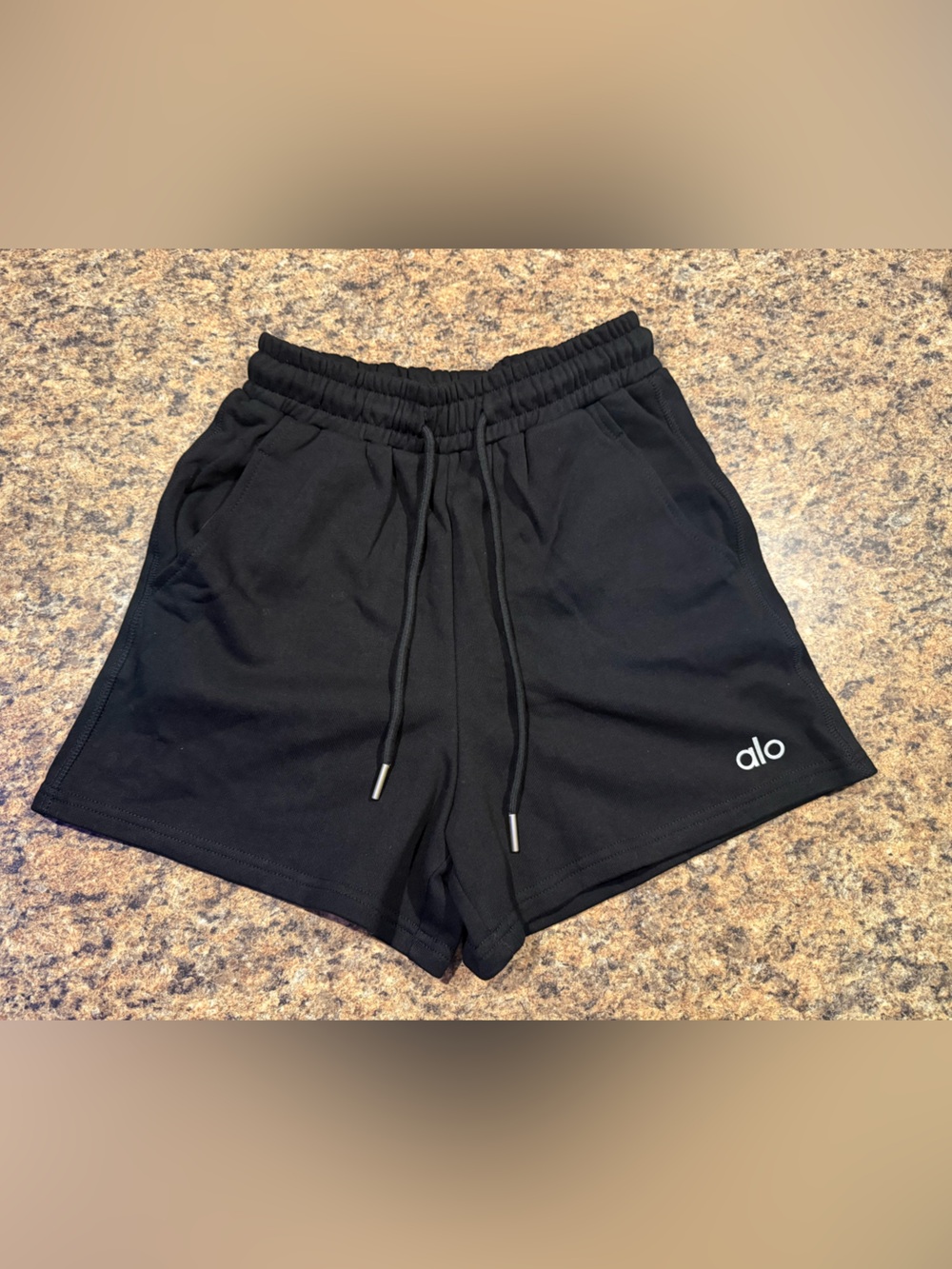 Alo Yoga Alumni Short in Black Drawstring Athletic Shorts Small
